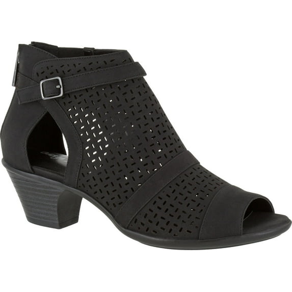 Easy Street Carrigan Sandals (Women)