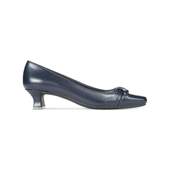 Easy Street Waive Pumps (Women)