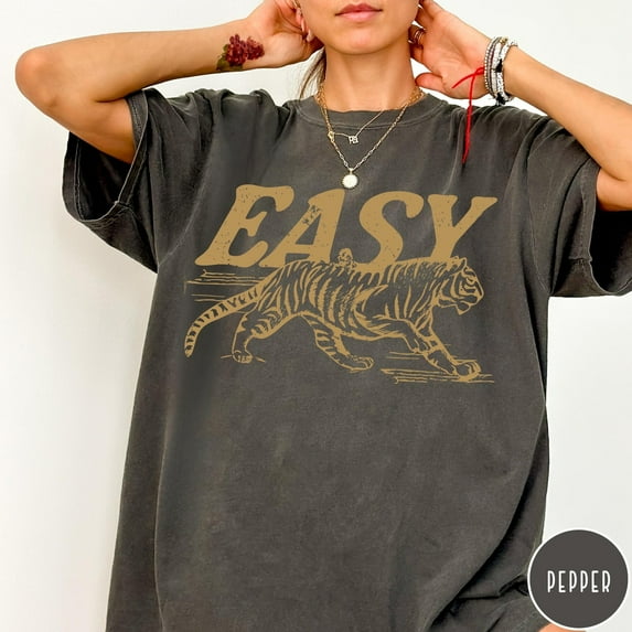 Easy Tiger T-Shirt, Vintage Distressed Tiger Shirt, Oversized Retro Tiger Tee, Trendy Grunge Indie Boho Shirt, Graphic Tee