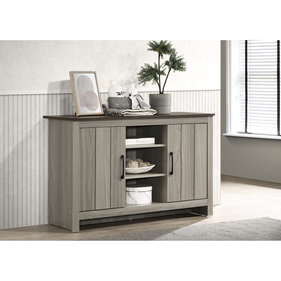 Easy - access Shelving / In Hallways / Use Items Regularly