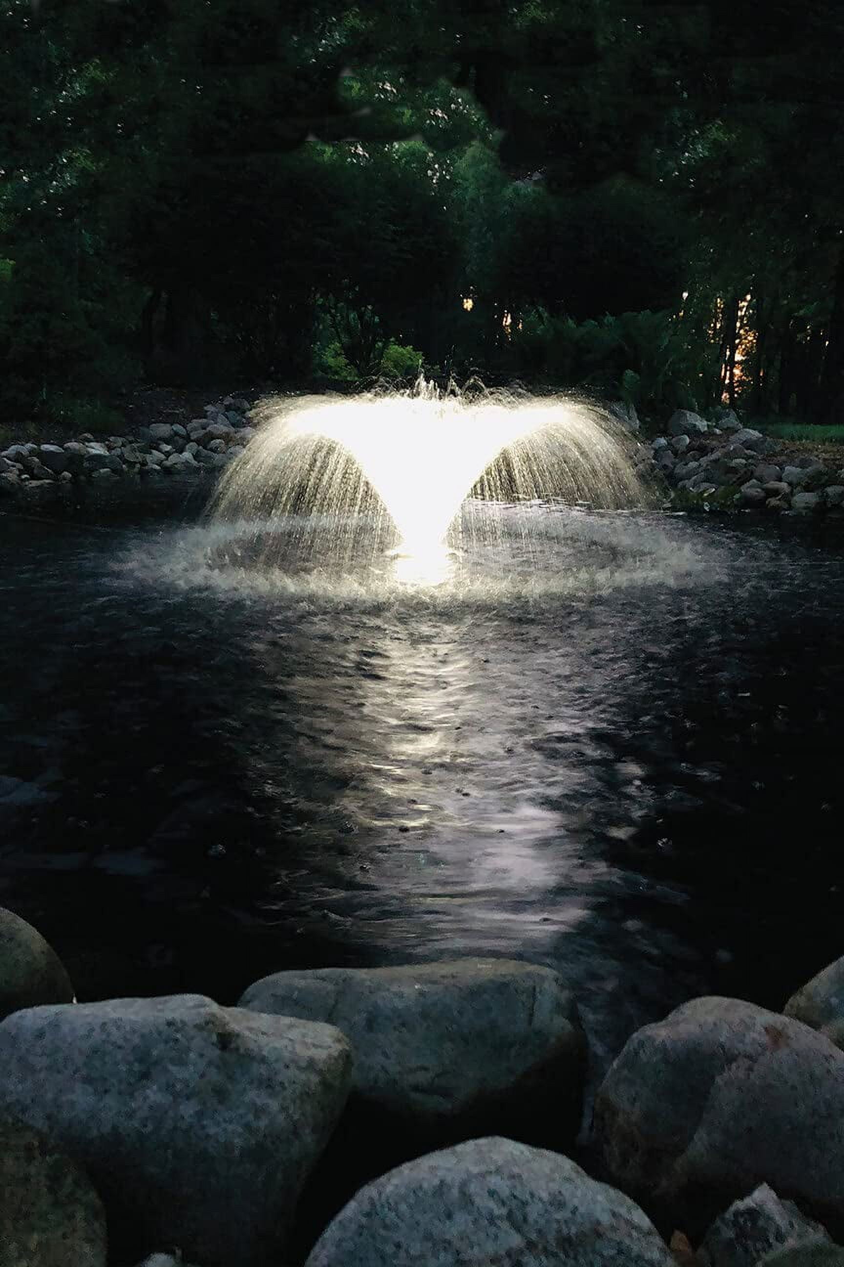Starburst Mini Floating Fountain with Bright LED Lights for Ponds