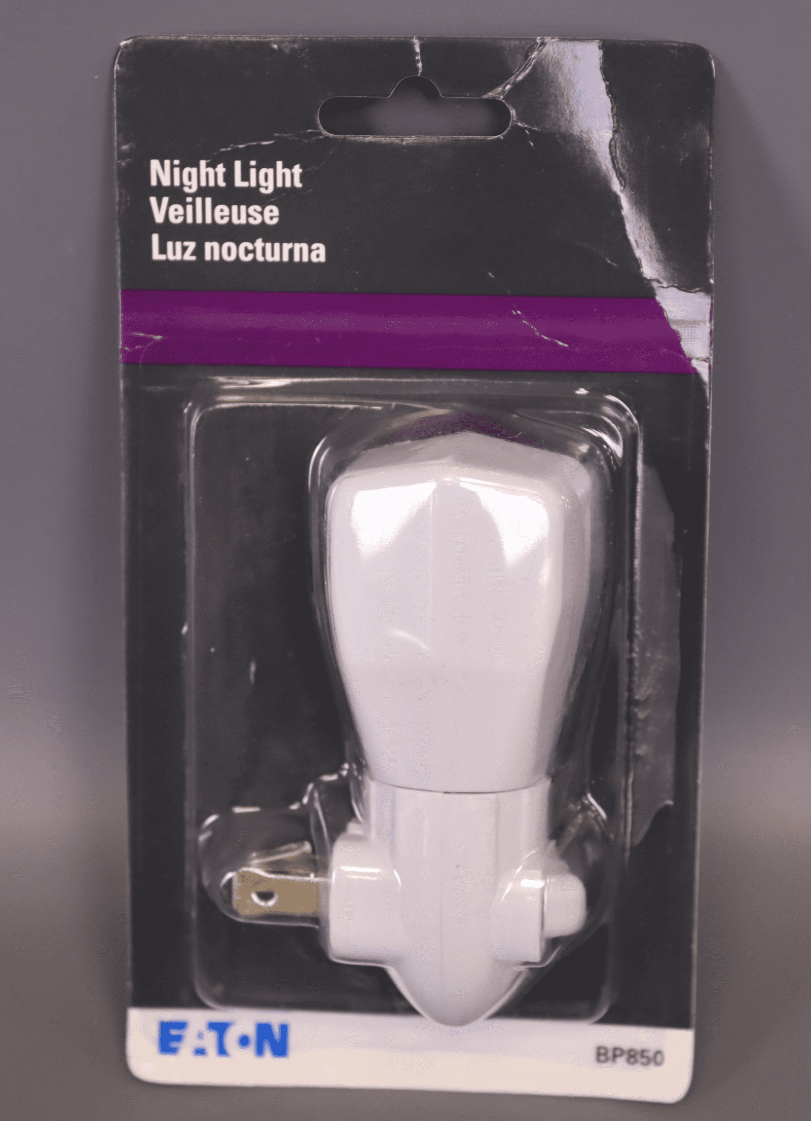 White Plastic Night Light with Switch and Rotating Shade