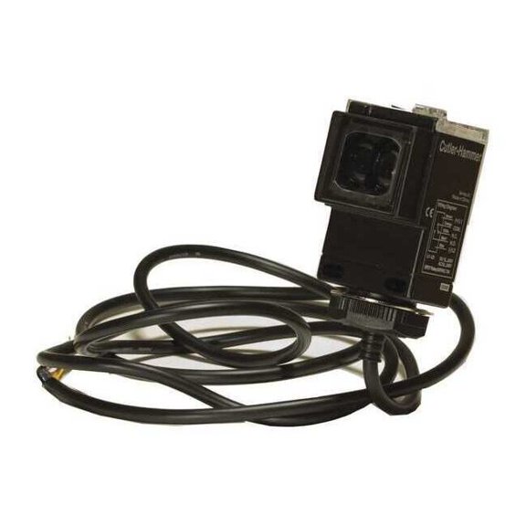 Eaton Photoelectric Sensor, Rectangular, Diffuse 1351E-6517