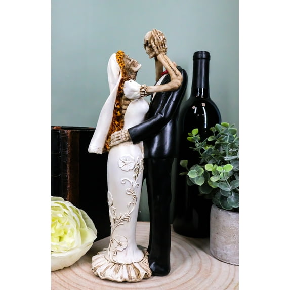 Ebros Day of The Dead Wedding Skeleton Bride & Groom Lovers Figurine 11.25" H