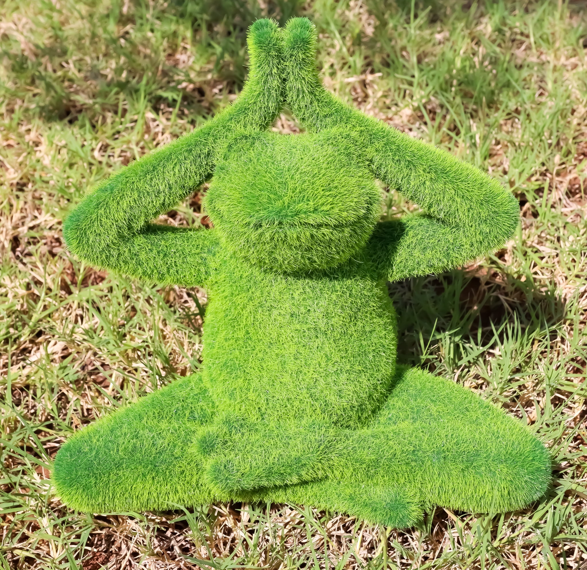 Ebros Meditating Yoga Frog Garden Statue in Flocked Artificial Moss ...