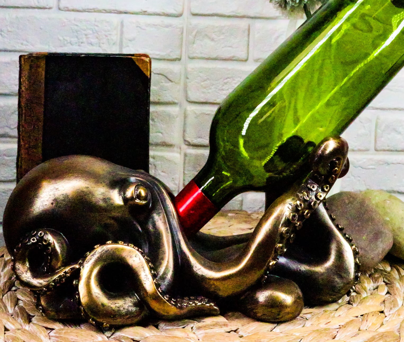 Ebros Sea Octopus Wine Bottle Holder Caddy The Call Of Cthulhu Kraken