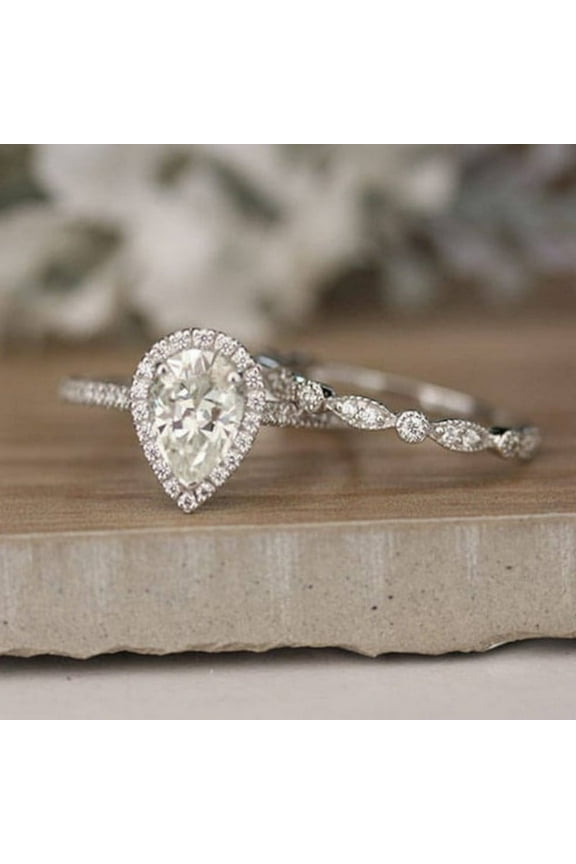 2 Ct VVS1/D Pear Cut Diamond Rings - 14K White Gold Plated Rings - Bridal Set Diamond Wedding Rings for Women's - Beautiful Rings with Matching Band - Wedding Proposal Rings