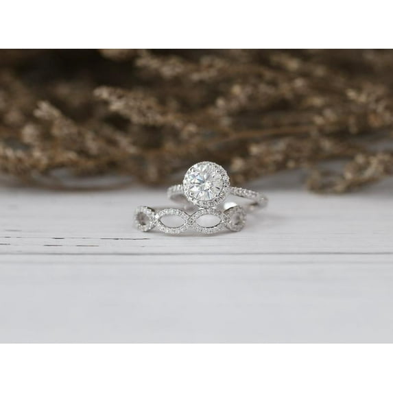 Eclet Jewels Brilliant 1.8 Ct Round Cut Diamond Ring - 14K White Gold ...