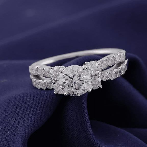 Eclet Jewels Brilliant 1.9 Ct Round Cut Diamond Ring - Silver 14K White gold Plated Ring - Split Shank Diamond Ring for Women's - Classic Wedding Rings for Women's - Bridal Diamond Jewellery