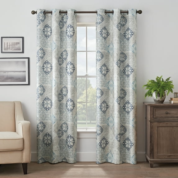 Eclipse Absolute Zero Martina Medallion Absolute Zero 100% Blackout 40 x 63 Curtain Panel in Blue
