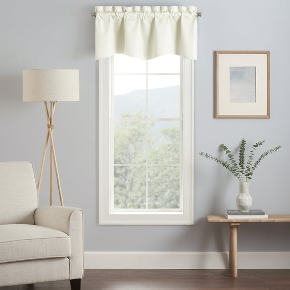 Eclipse Kendall Solid Scalloped Valance (1 Panel), 42 In Wide x 18 In Long, Ivory