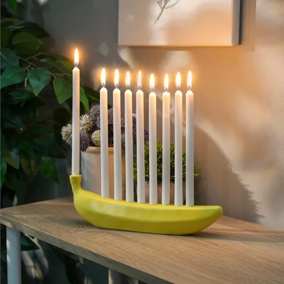 Eclytyku Portable Banana-Themed Candle Holder  Unique, Lightweight Decor for Home, Parties, and Outdoors