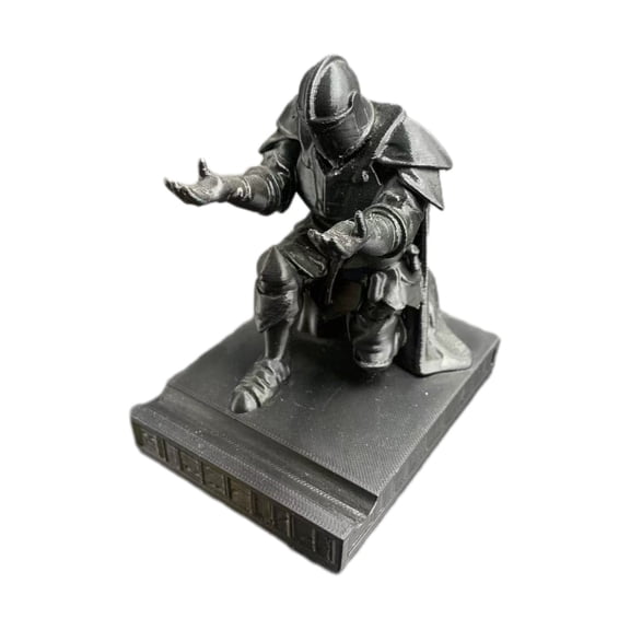 Eco Pen Holder, Office and Study Desktop Storage Decor, Knight-Themed Ornament and Practical Sculpture for Stationery Organization