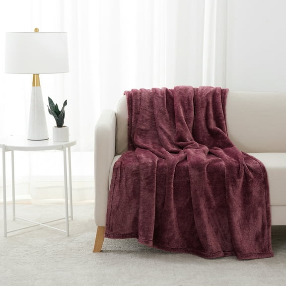 EcoThread™ Plush Heathered Soft Oversized Throw Blanket, Wine