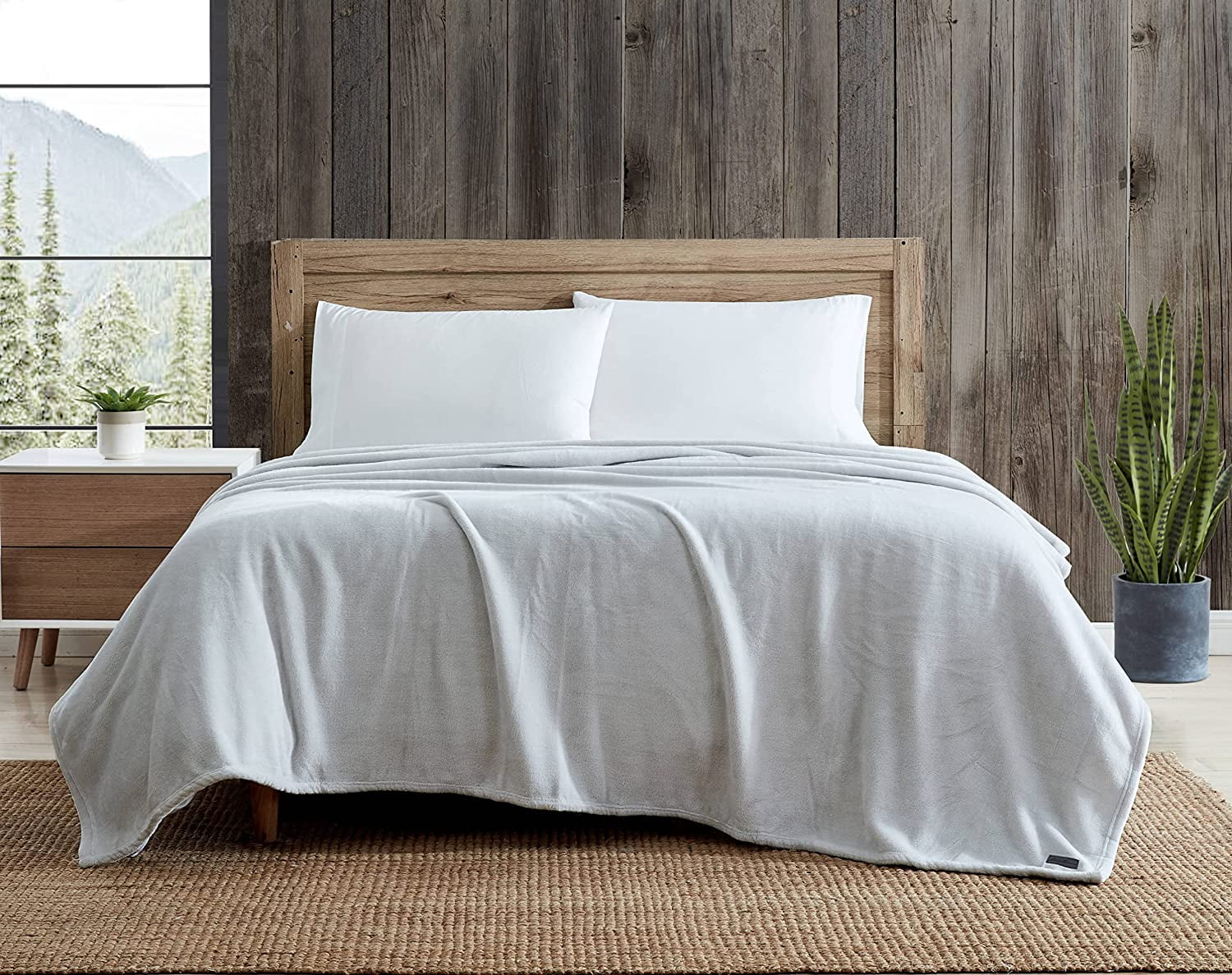 Full Gray Reversible Fleece Winter Blanket