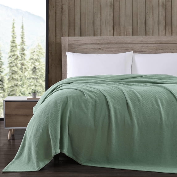 Eddie Bauer Textured Twill Solid Hypoallergenic Green Twin Blanket