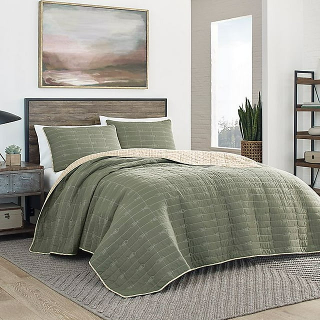 Eddie Bauer Troutdale Reversible 3Piece Full/Queen Quilt Set in Sprig
