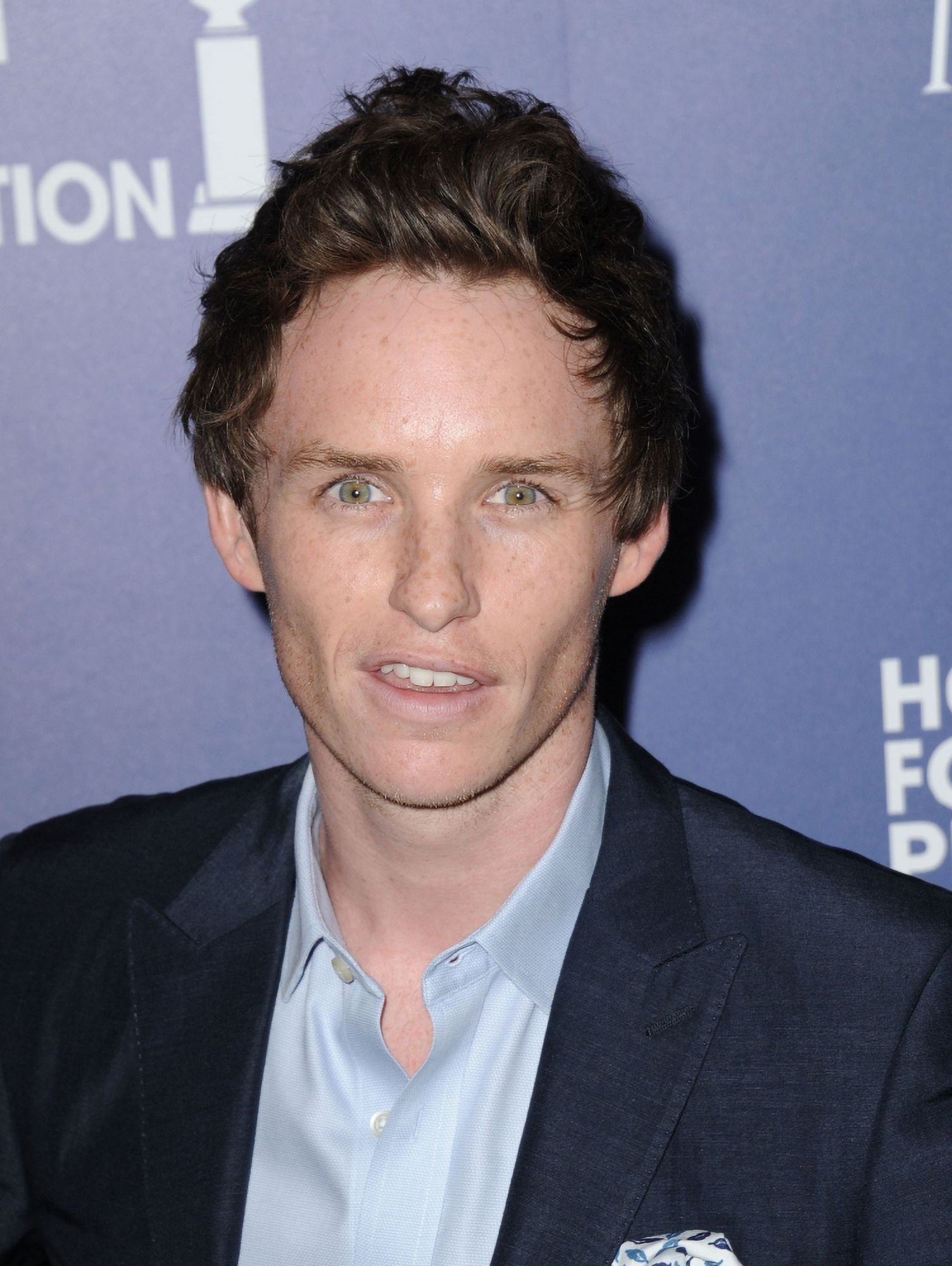 Eddie Redmayne At Arrivals For The Hollywood Foreign Press Association (Hfpa) Installation Dinner Canvas Art -  (16 x 20)