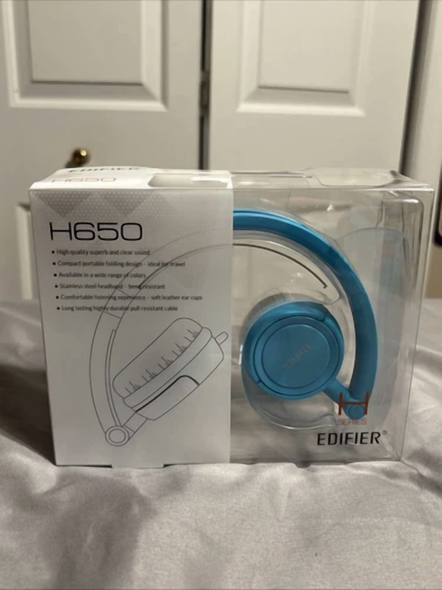 Edifier H650 Foldable Headphones On-Ear Hi-Fi Headset Noise-Isolating Stereo