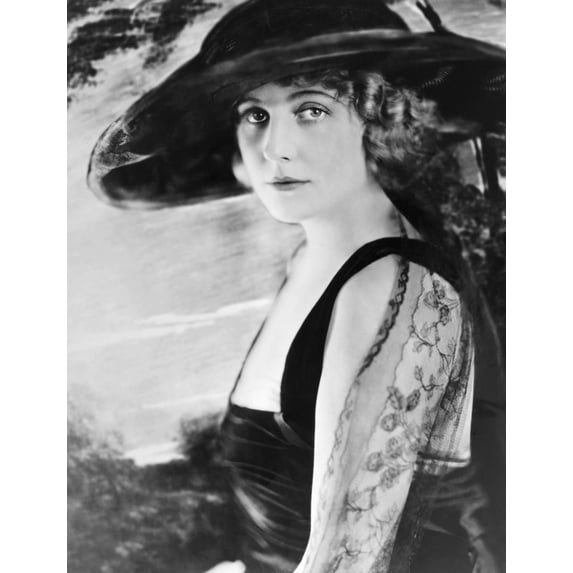 Edna Purviance Portrait (8 x 10)