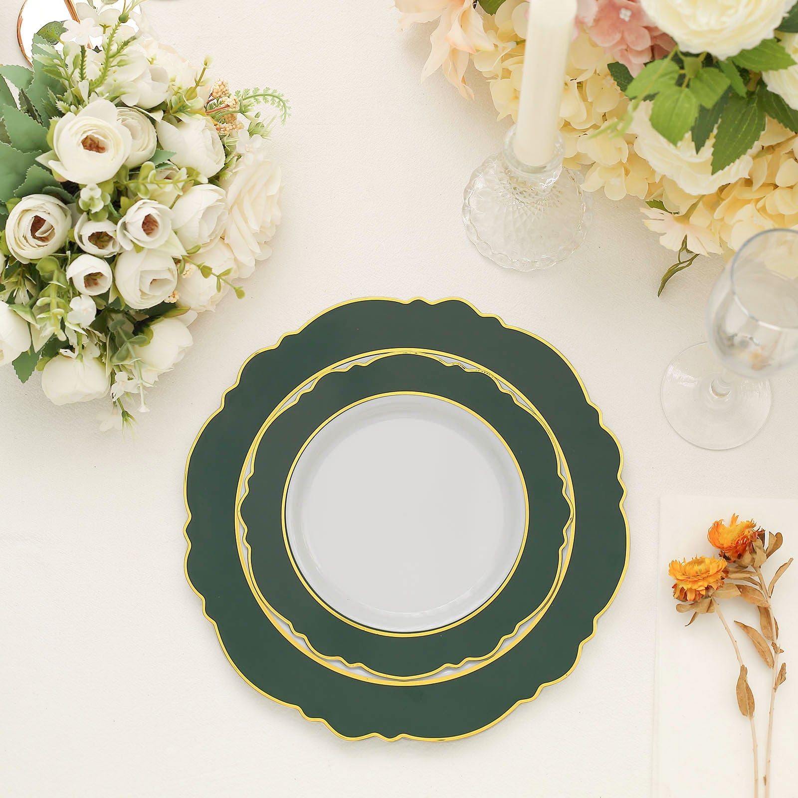 Efavormart 10 Pack | 8" Hunter Emerald Green / White Plastic Dessert Plates With Round Blossom ...