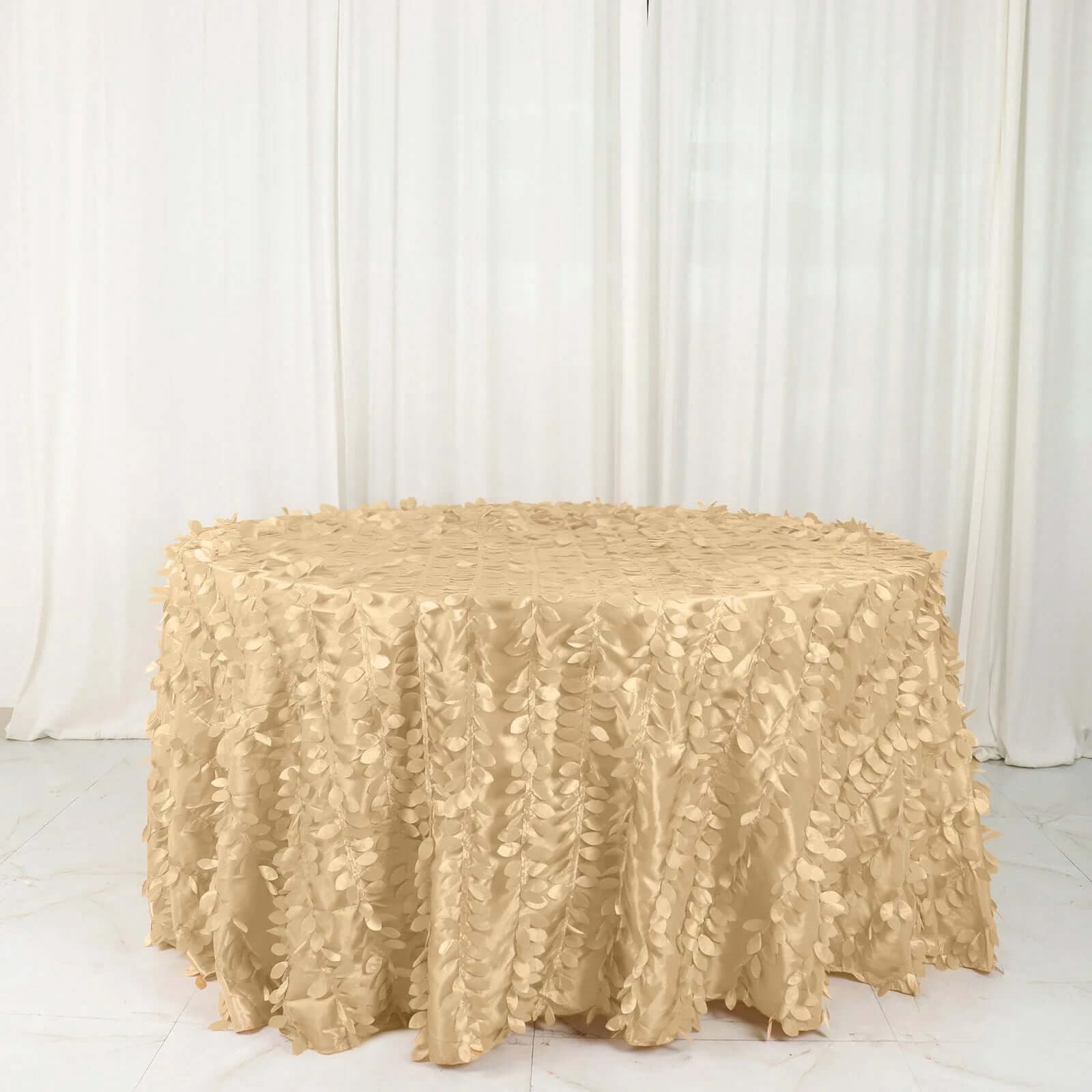 Table Ruffles Efavormart 132