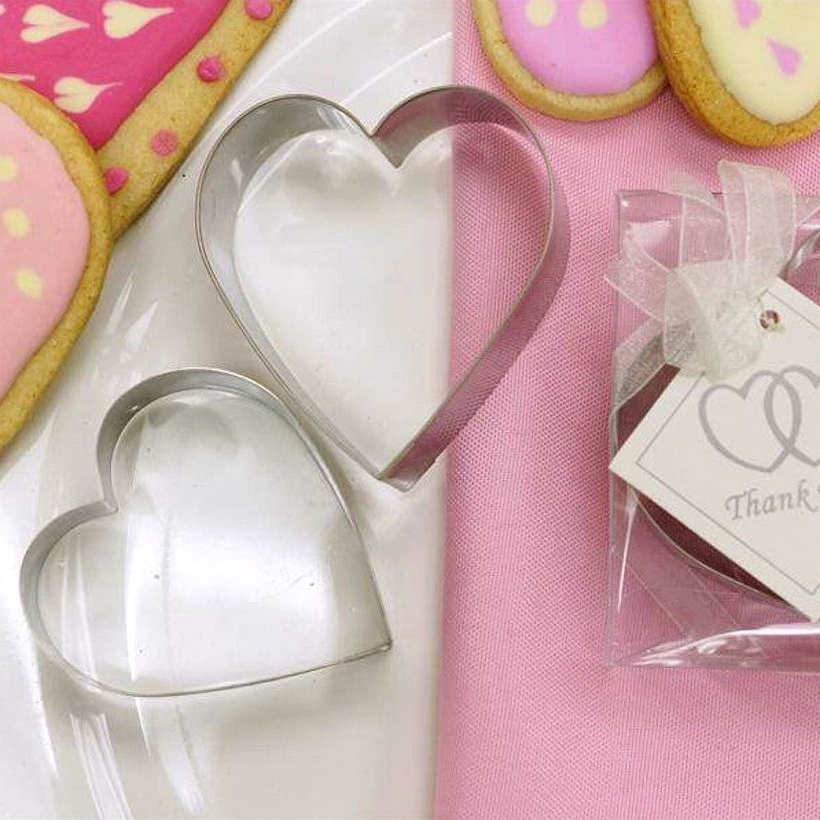 Efavormart 2 Pcs Heart Shaped Stainless Steel Cookie Cutter Wedding Favor Set with Clear Gift Box