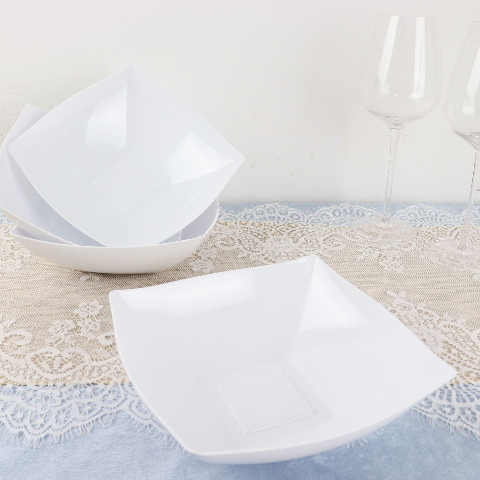 Efavormart 4 Pack White Square Disposable Serving Bowls 32Oz