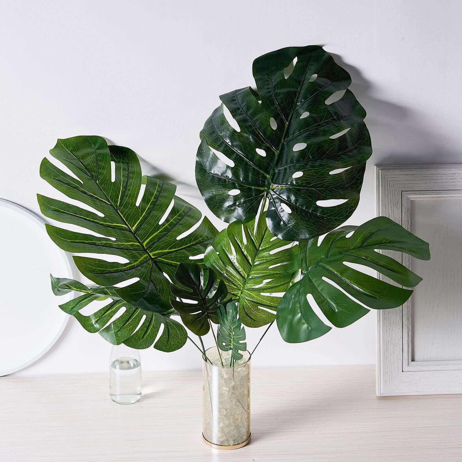 Efavormart 6 Stems - Monstera Tropical Leaf, Artificial Leaves For Hawaiian  Luau Party Decoration - Assorted Green for DIY, Wedding, Outdoor Garden  Table Decor, Floral Arrangements Wedding Bouquet - Walmart.com