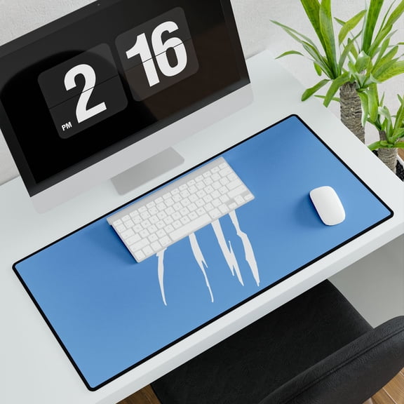 Effete Feline Claw Marks Scratch Desk Mats