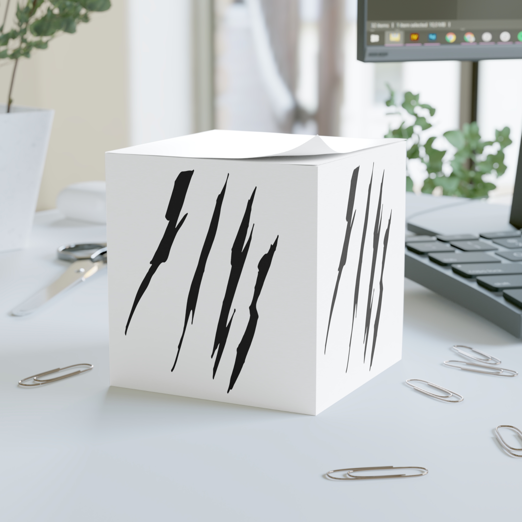 Effete Feline Claw Marks Scratch Note Cube