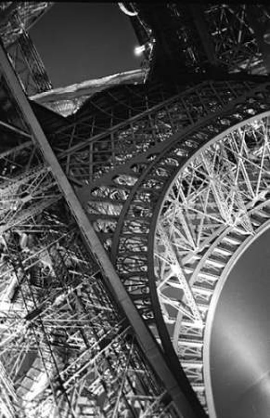 Eiffel Tower II Canvas Art - Linda Omelianchuk (12 x 18)