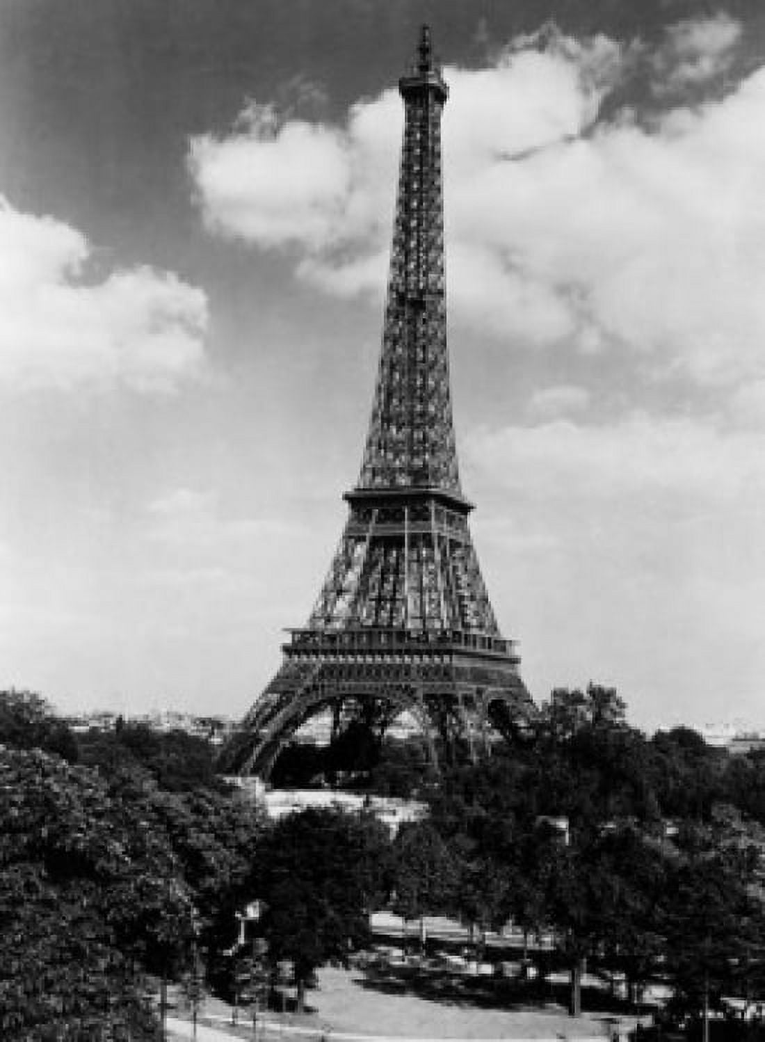 Eiffel Tower Paris France Canvas Art - (18 x 24)