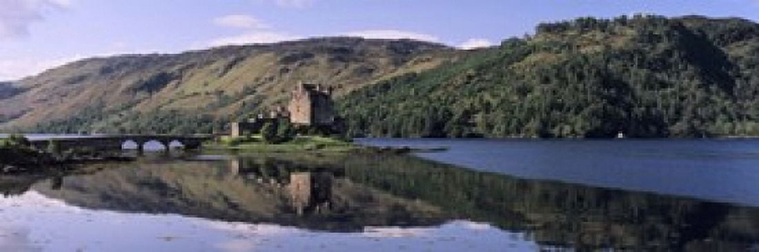 Eilean Donan Castle Dornie Ross-shire Highlands Region Scotland Canvas Art - Panoramic Images (18 x 6)