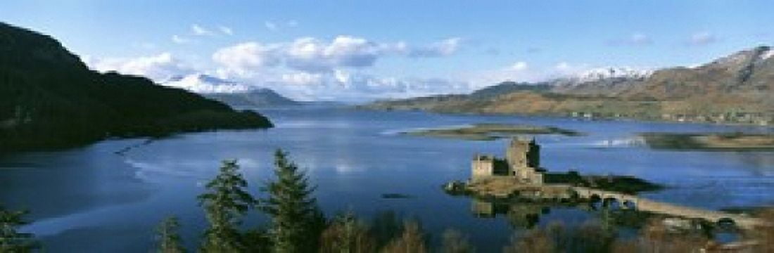 Eilean Donan Castle Scotland Canvas Art - Panoramic Images (18 x 6)