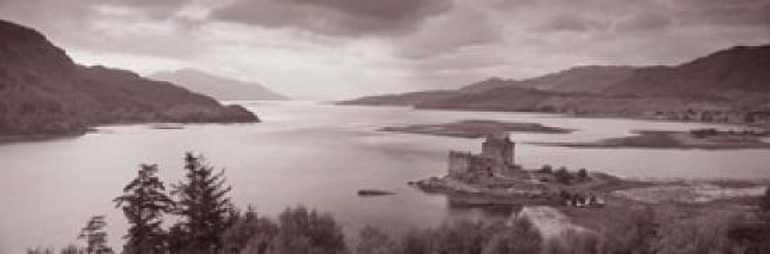 Eilean Donan Castle on Loch Alsh & Duich Scotland Canvas Art - Panoramic Images (18 x 6)