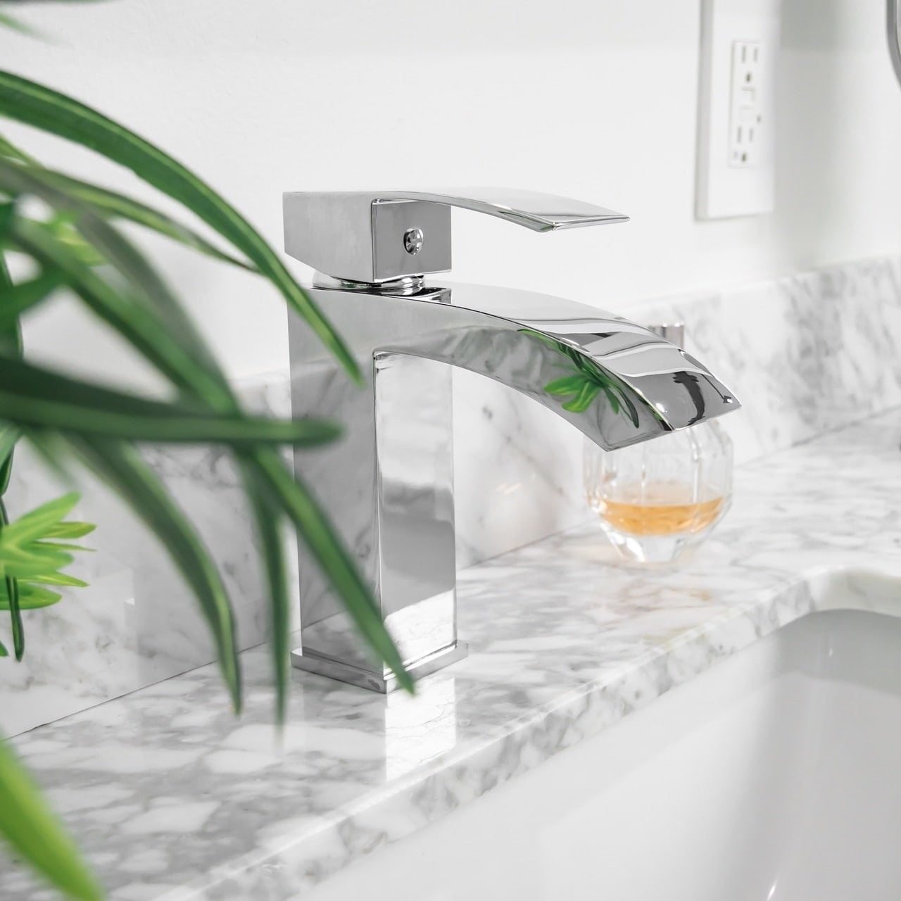 Marella 6" Single Hole Single Handle Modern Bathroom Sink Faucet, Polished Chrome