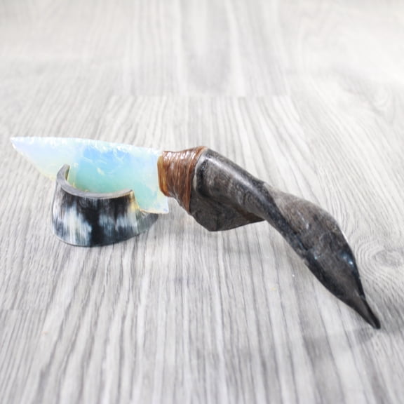 1 Sheep Horn  #5059    Natural Colored Polished Ram Horn