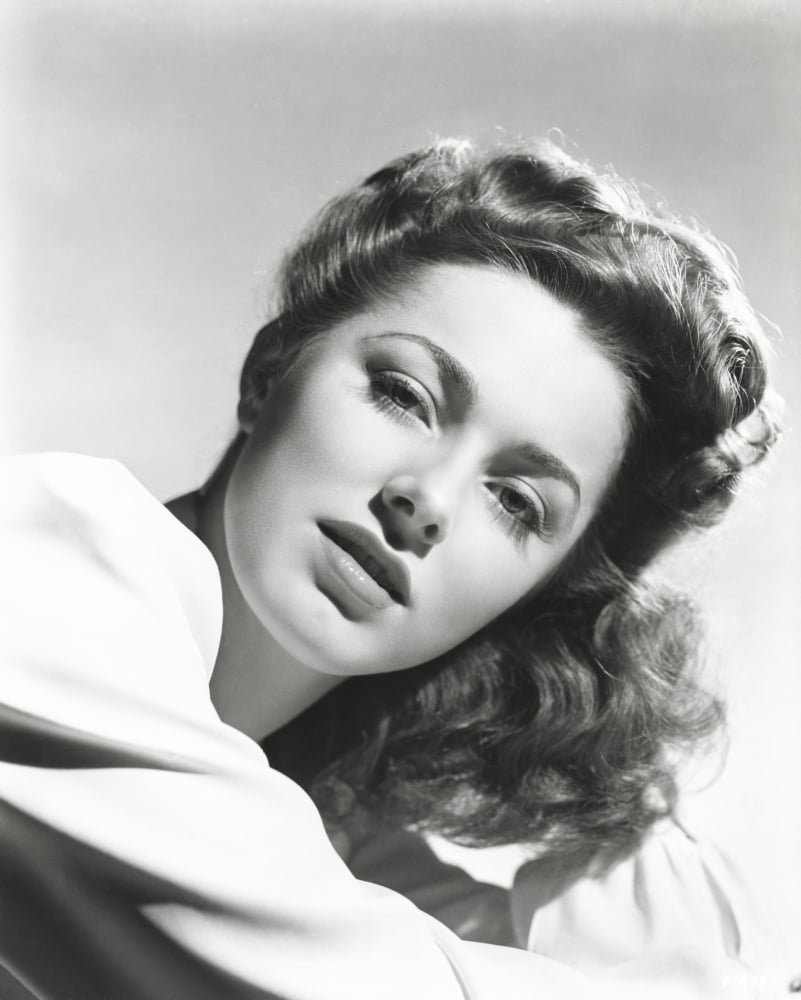 Eleanor Parker Canvas Art - (16 x 20)