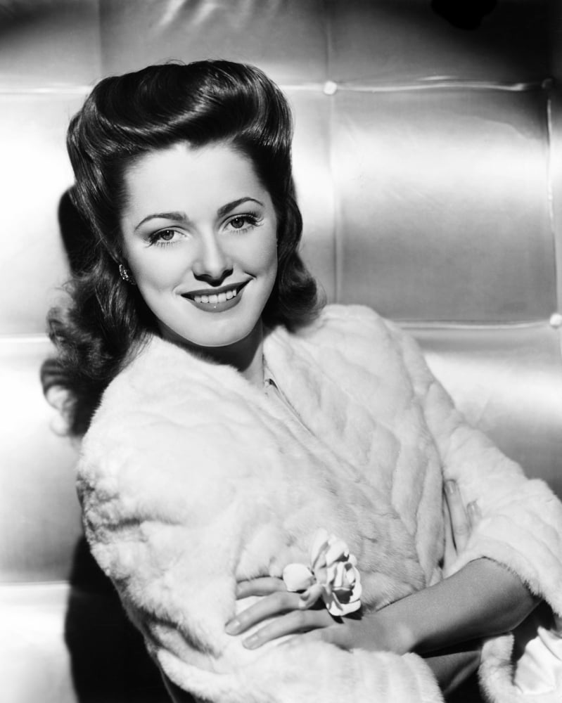 Eleanor Parker Canvas Art - (16 x 20)