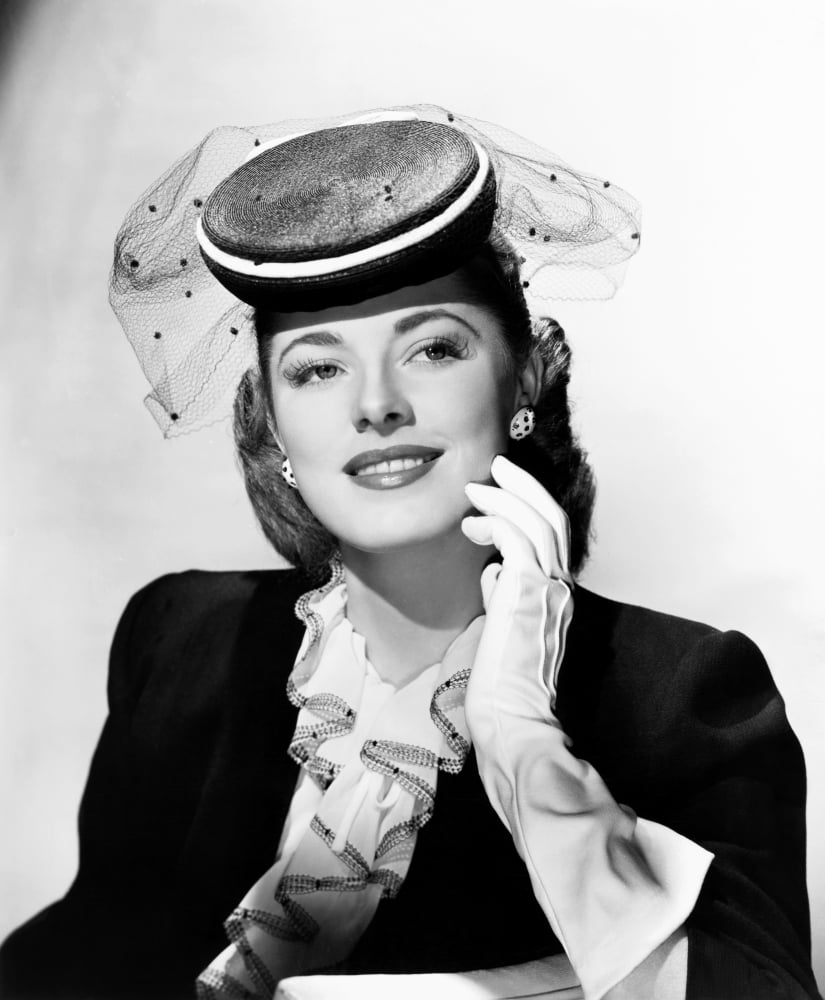 Eleanor Parker Canvas Art - (16 x 20)