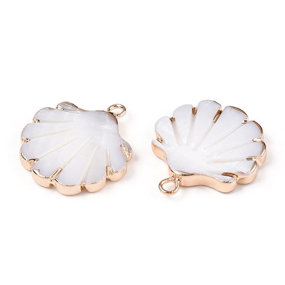 Electroplate Freshwater Shell Pendants with Iron Findings Shell Golden Seashell Color 20-23x18-20x2.5mm Hole: 1.5mm