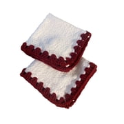Eleganceinlife Pack of 2 Handmade Crochet Trim Cotton Washcloths, White with Maroon Edge, 11-Inch Square