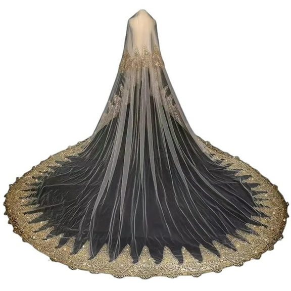 Elegant 1-Layer Cathedral Wedding Veil with Champagne Appliqué and Comb for Brides