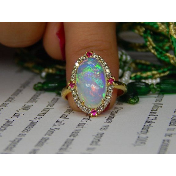Elegant 14k Gold Opal Ring for Women – Stunning Gemstone Jewelry for Engagement, Birthdays, or Special Occasions