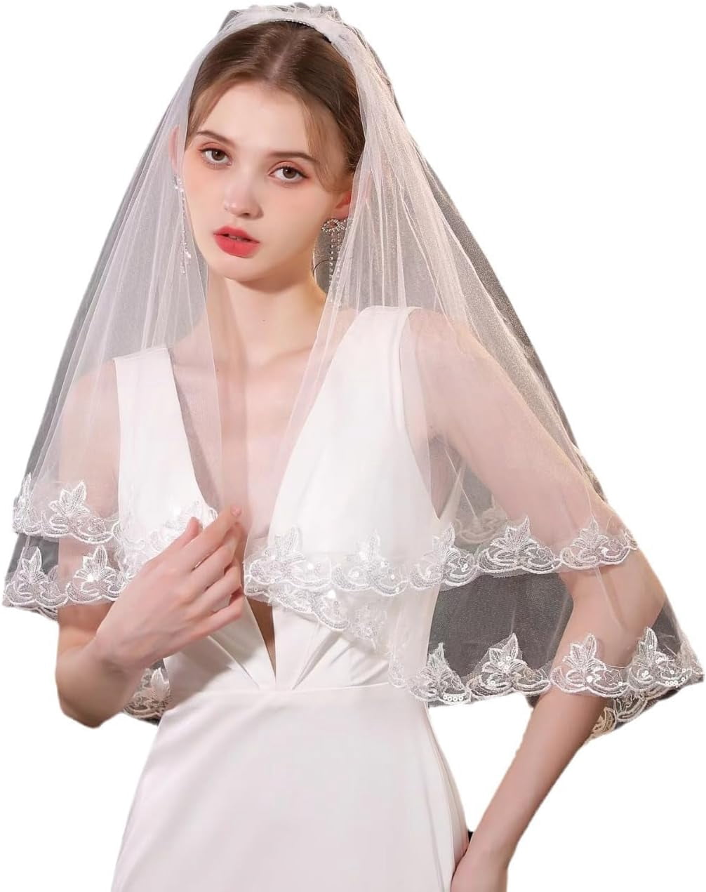 Elegant 2-Tier Lace Wedding Bridal Veil with Comb Women
