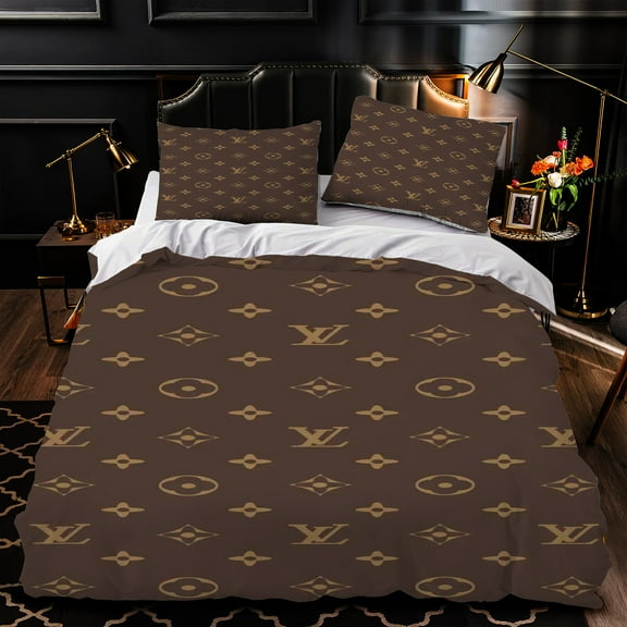 Elegant 3-Piece Duvet Cover Set with Interlocking Gold and Brown Pattern Luxurious Bedding for Modern Bedrooms