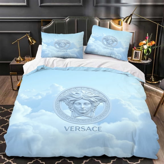 Elegant 3-Piece Duvet Cover Set with Light Blue Bedding Modern Design Perfect for a Stylish Bedroom Makeover
