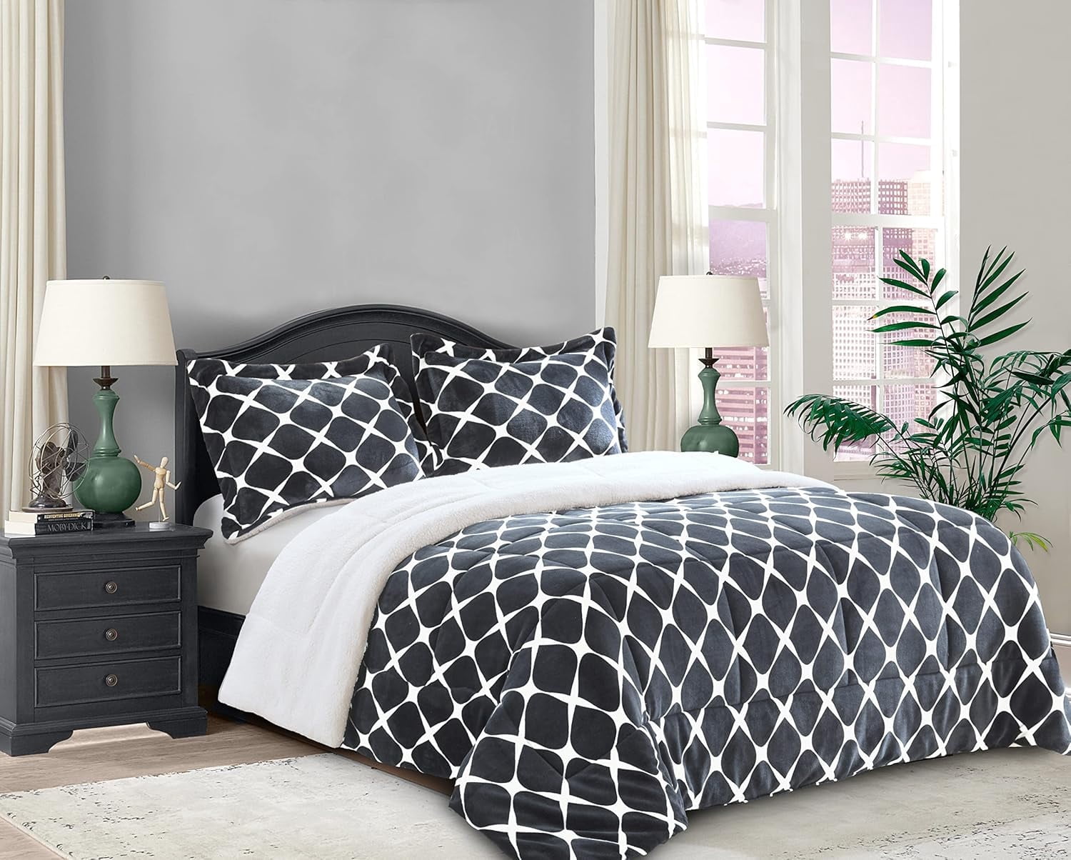 Elegant Comfort 3-Piece Luna Ogee Pattern Collection, Reversible Sherpa Comforter, Soft, Breathable & comfy Fabric, High Quality Micro-Suede, Ogee Pattern Sherpa Comforter, King, Charcoal Gray
