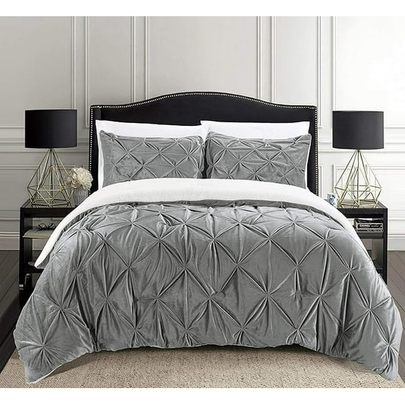 Elegant Comfort 3-Piece Set Pinch Pleated Sherpa Comforter Reversible and Luxurious. Fresh, Comfy Fabric, Pinch Pleated Sherpa Comforter, Queen, Silver Gray